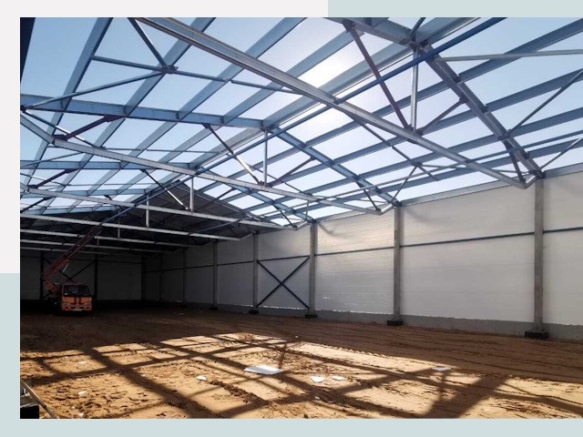 Строительство сенохранилищ в Морозовске